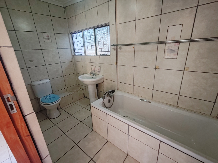 3 Bedroom Property for Sale in Bothasrus Eastern Cape